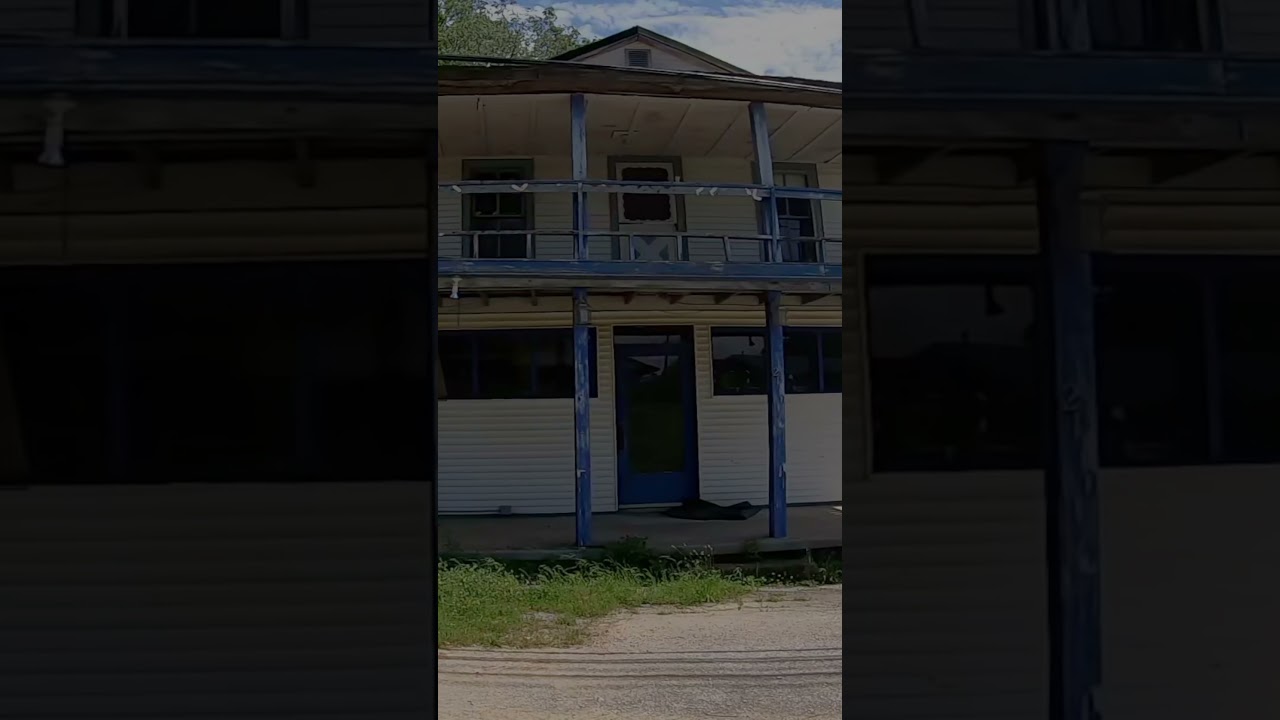Abandon Home on the banks of the Green River - Spottsville #hauntedhouse #AbandonPlaces #kentucky