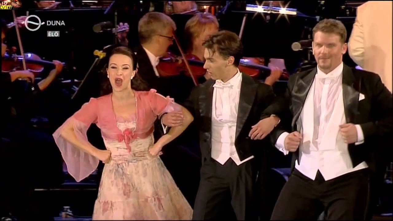 Budavári Palotakoncert 2014 - A Bajadér- Dancs Annamari Kerényi Miklós Máté Peller Károly