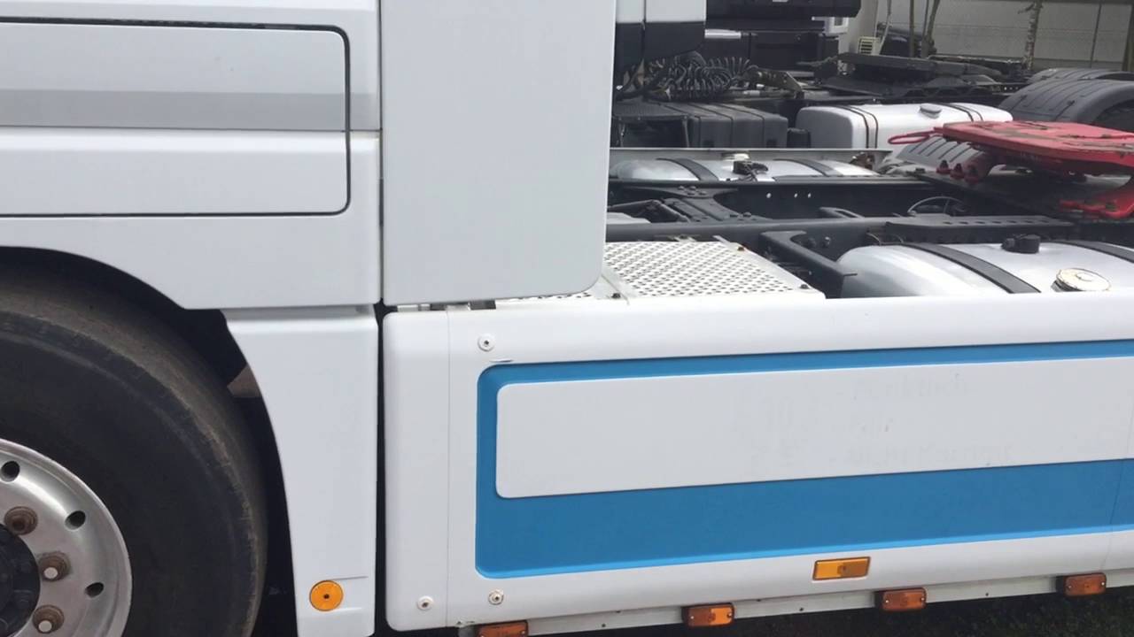 Coldstart Truck V8 engine Actros 1860 silent/Kaltstart Mercedes Actros V8 OM 502LA 598 PS Lärmarm