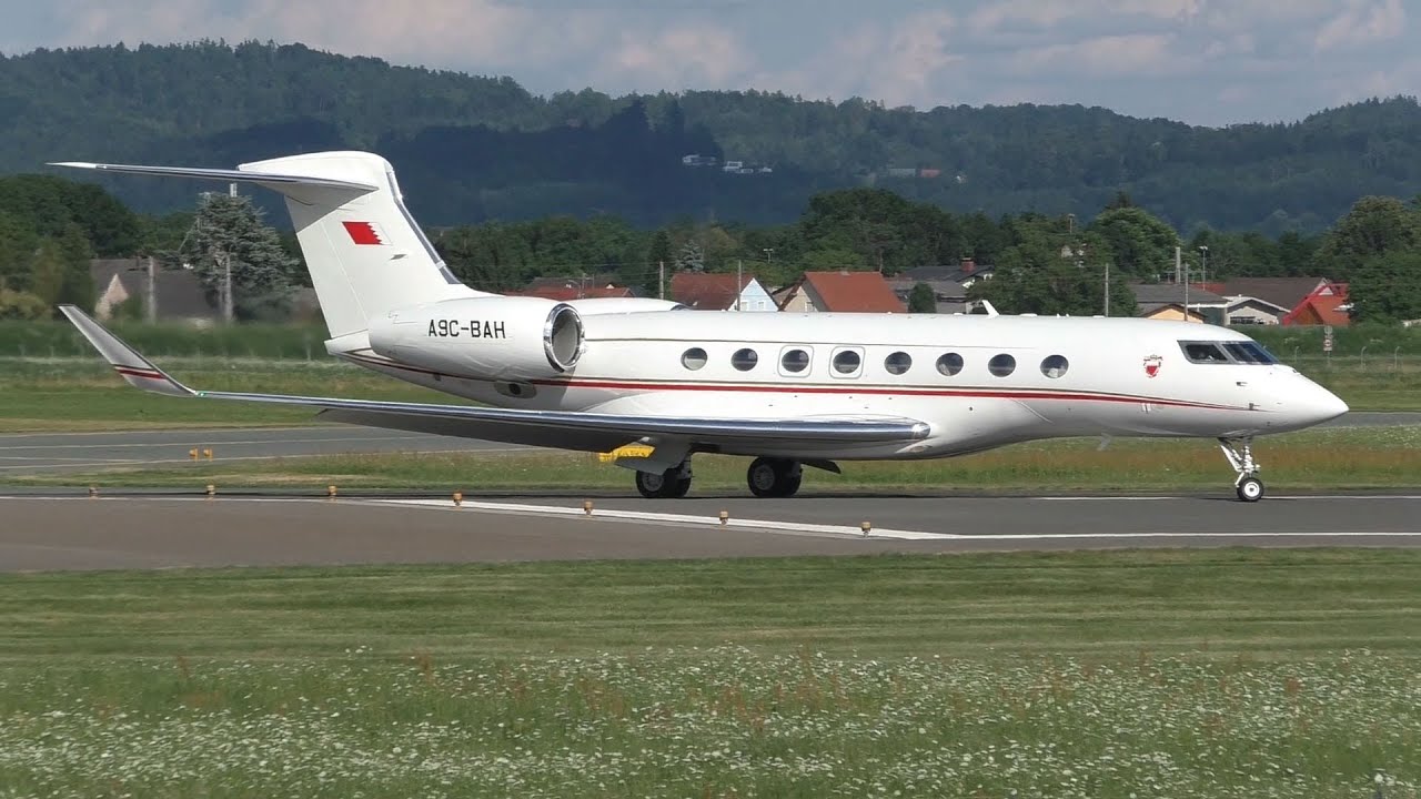 Bahrain Royal Flight Gulfstream G650 takeoff at Graz Airport | A9C-BAH