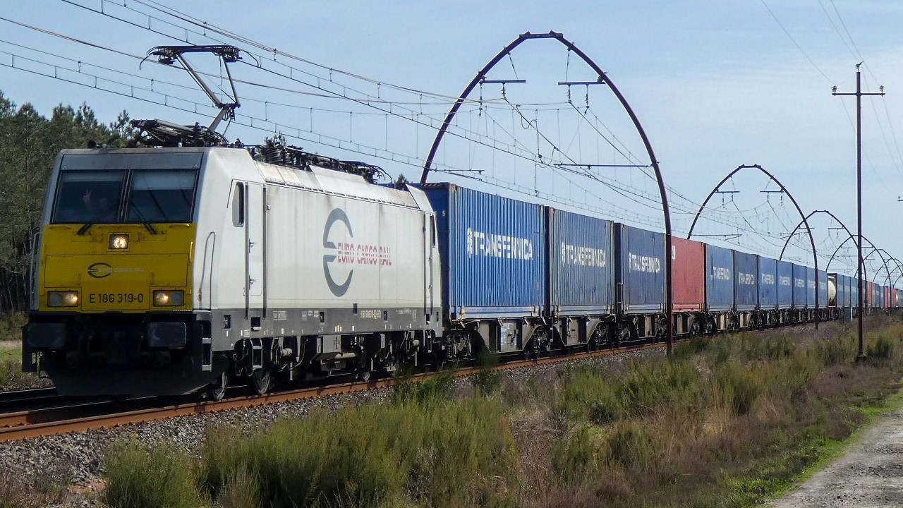 Transfénica et différents TGV au Nord et Sud de Bordeaux