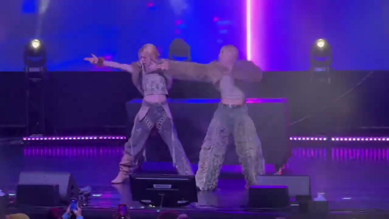 SUNMI - Gashina | Cover by Wumuti and Rui from XLOV | XLOV 2026 EUROPEAN TOUR - BUCHAREST 