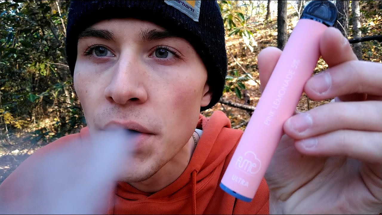 Fume Ultra Pink Lemonade Disposable Vape - Review