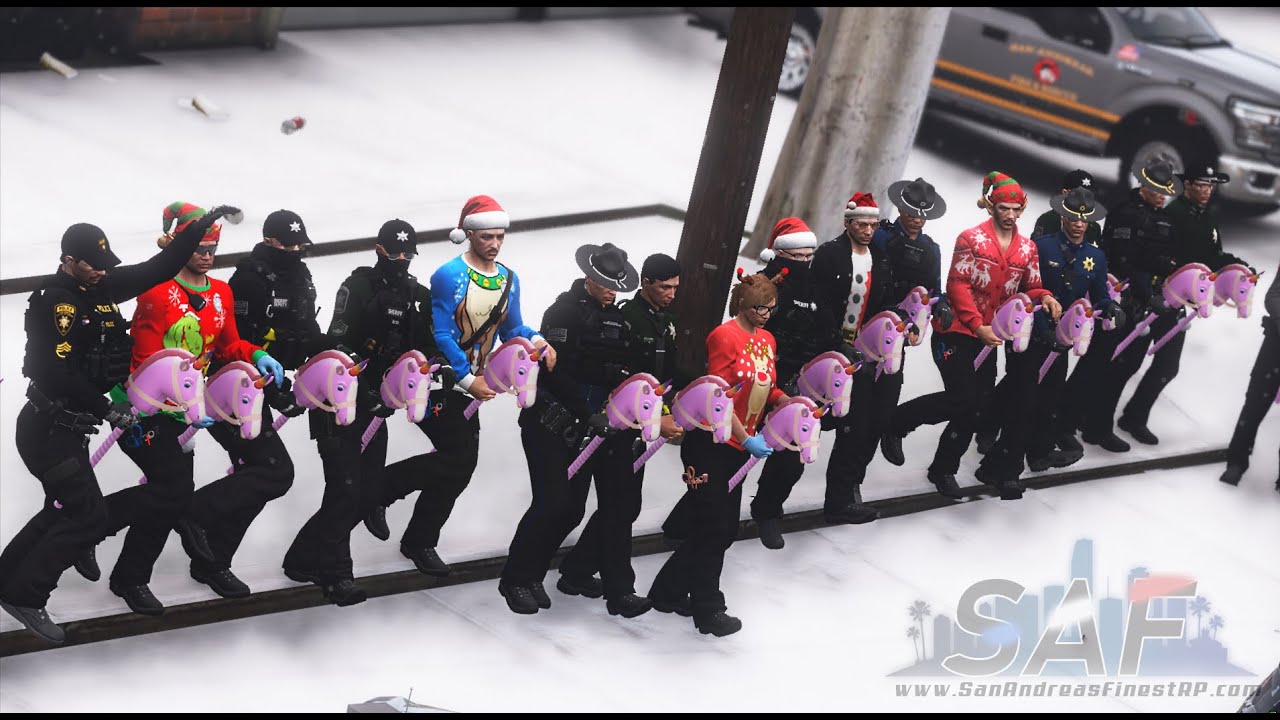 Christmas Day: FIRE vs LEO SNOWBALL FIGHT and Biggest Dance Line Yet!  - Twitch Live Stream 12/25