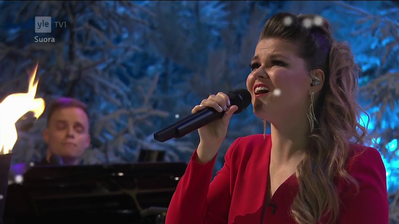 Saara Aalto - Maa on niin Kaunis (Kuusijuhla 2020, YLE TV1)