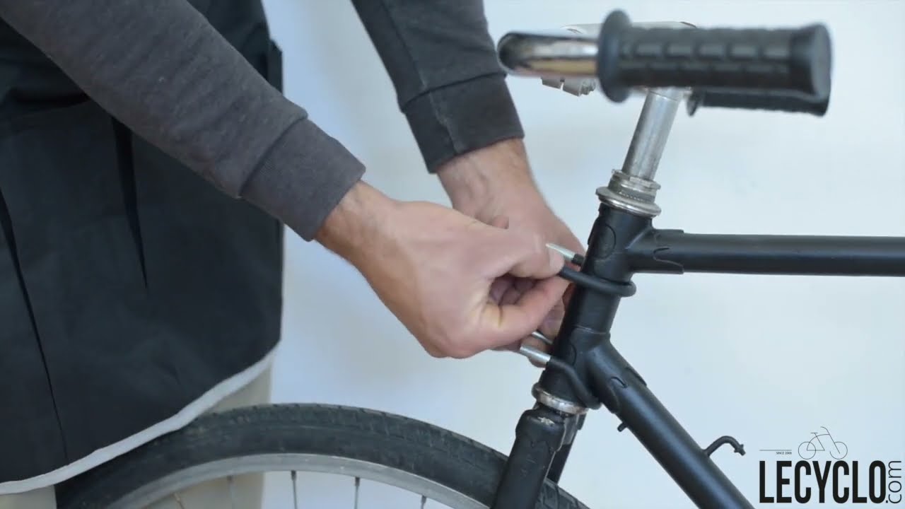 Installation du porte-bagages vélo plateforme Steco