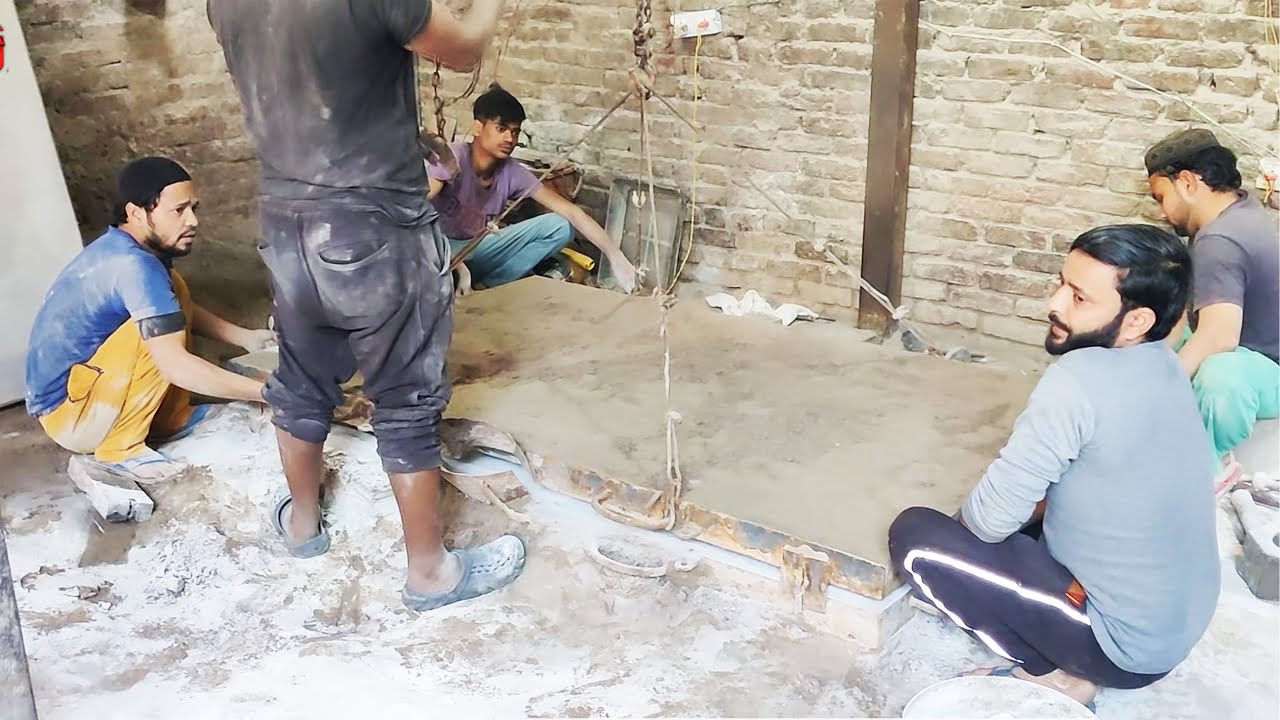 A Big Aluminum Plate Machinery Cover full Casting process by Sand