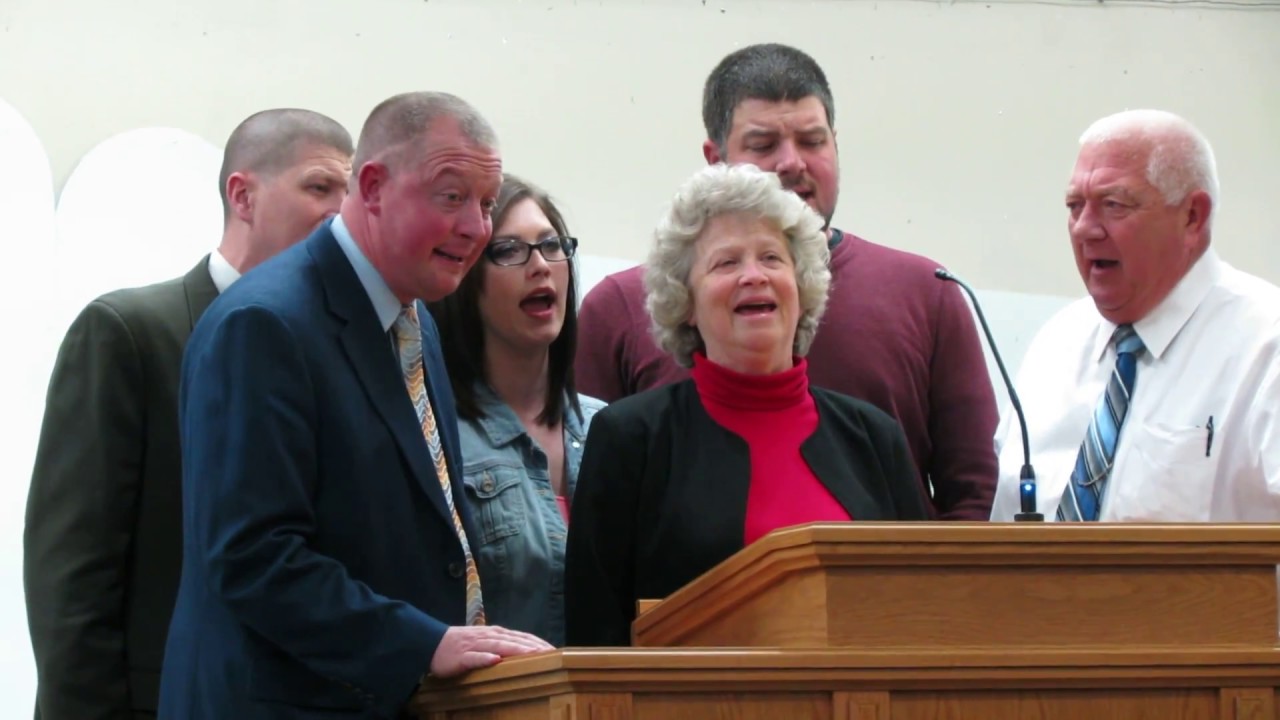 O Sacred Lamb - The Lindsey Family