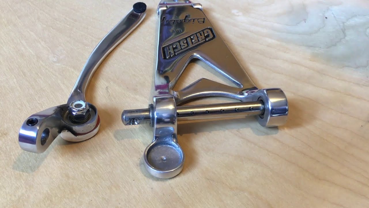 Swapping the arm on a Bigsby vibrato