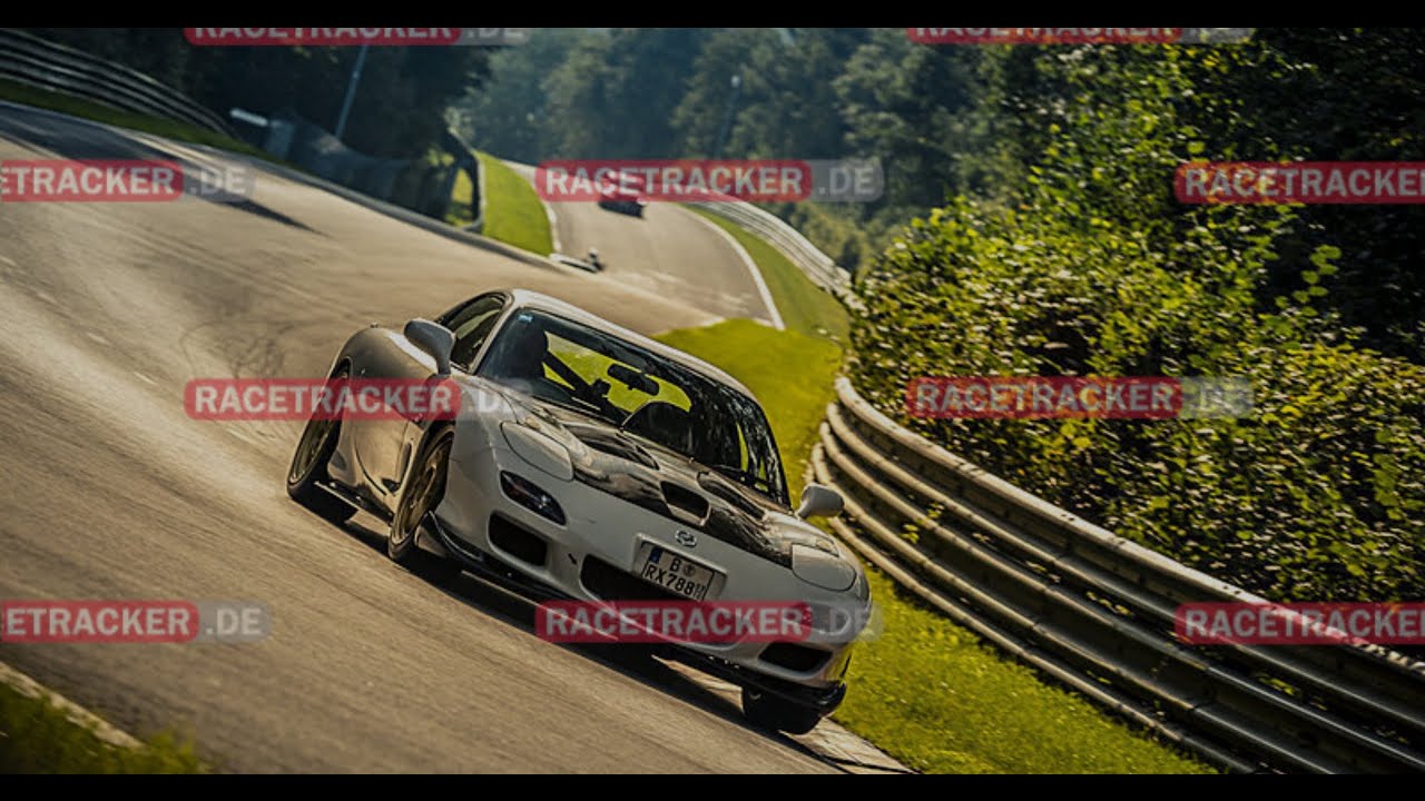 TERRORISTENFAHRTEN Nürburgring RX-7 8:05 BTG with a lot of traffic and boost issues