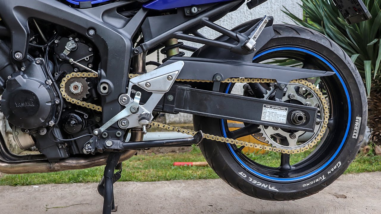 KAKO (NE) MENJATI LANAC I LANČANIKE NA MOTORU