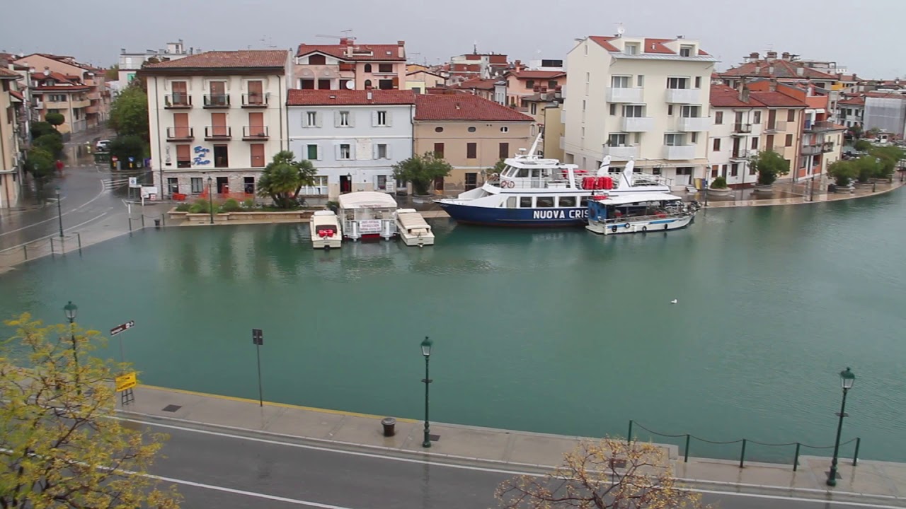 GRADO - Mareggiata e acqua alta BIS