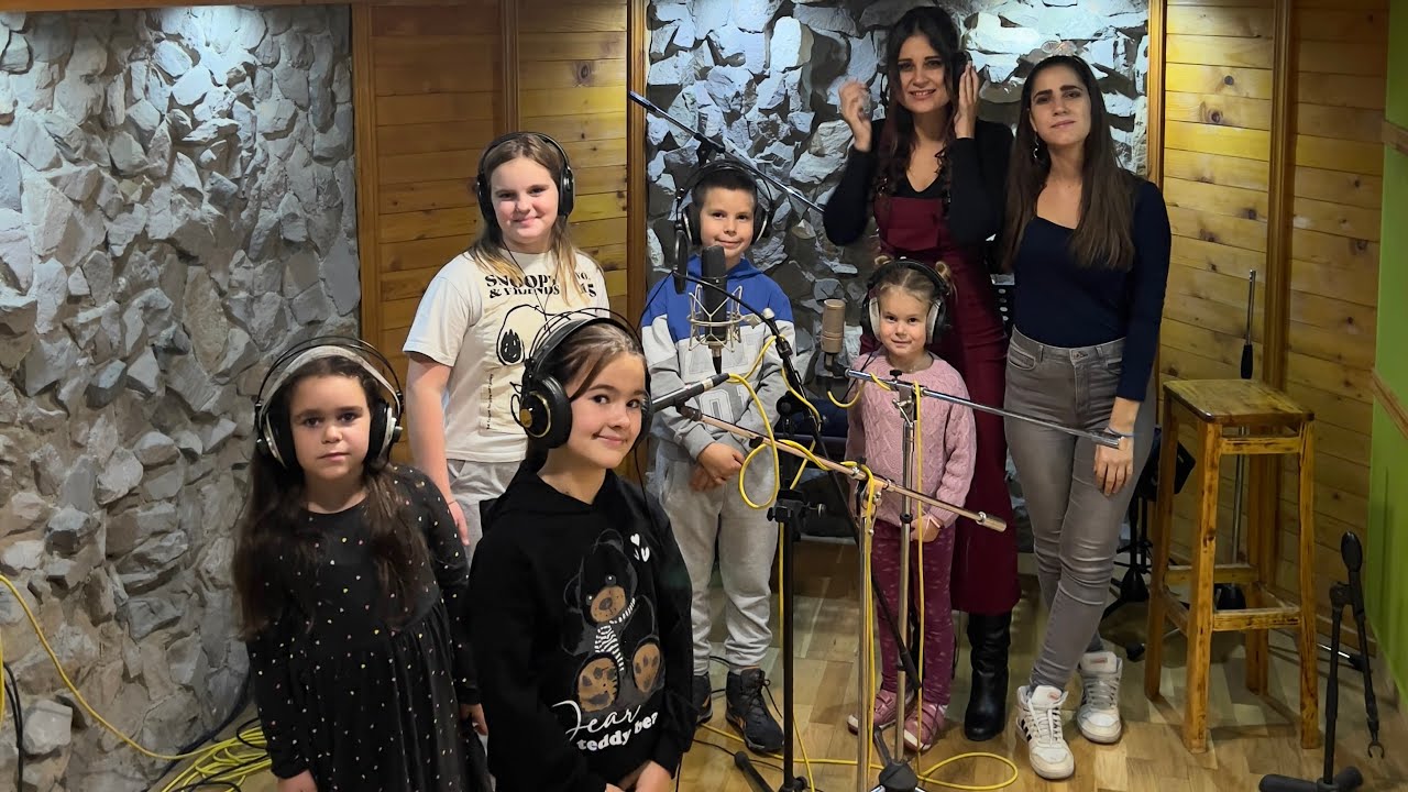 Dunja i Višnja sa drugarima - Oda vrtiću