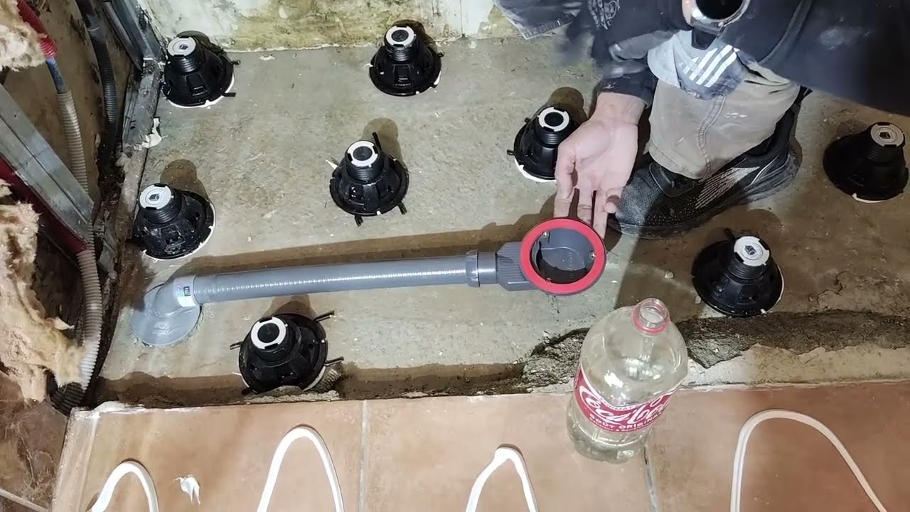 Pose des plots + évacuation PVC pour receveur XXL 🚿 | Transformation salle de bain – Épisode 3