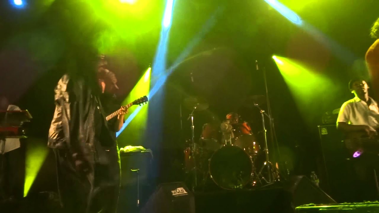 Jah Jah Me Horn Yah - Cornell Campbell & Soothsayers @ La Clef Live in France 2014