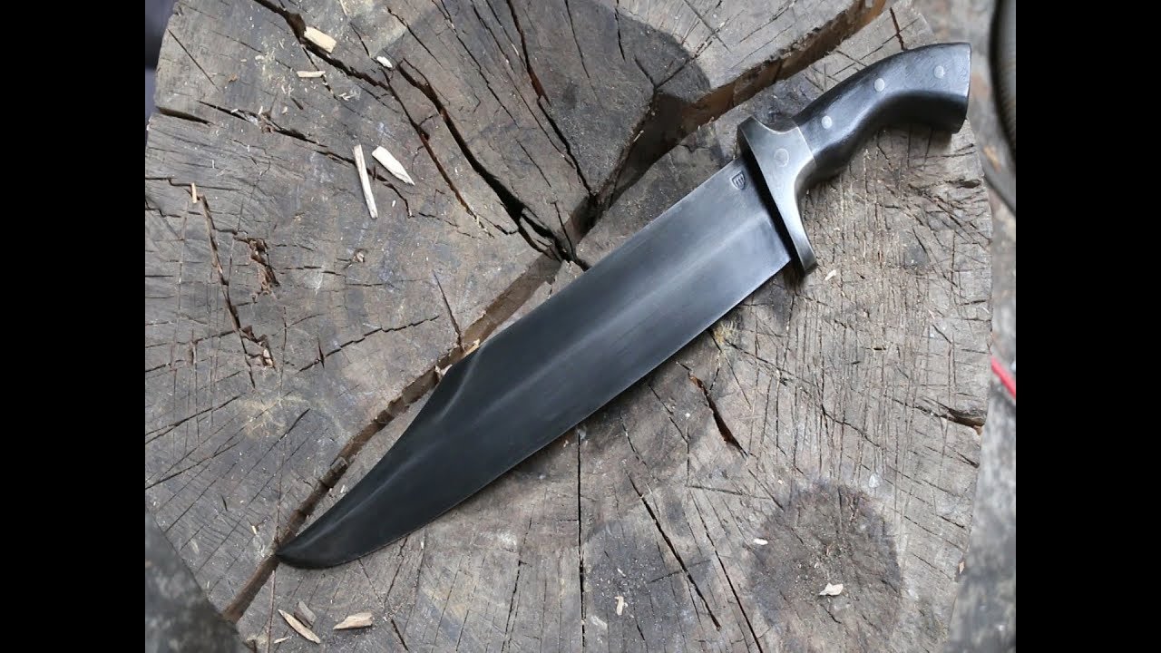 Forging Smithsonian Bowie knife from a semi truck leaf spring.