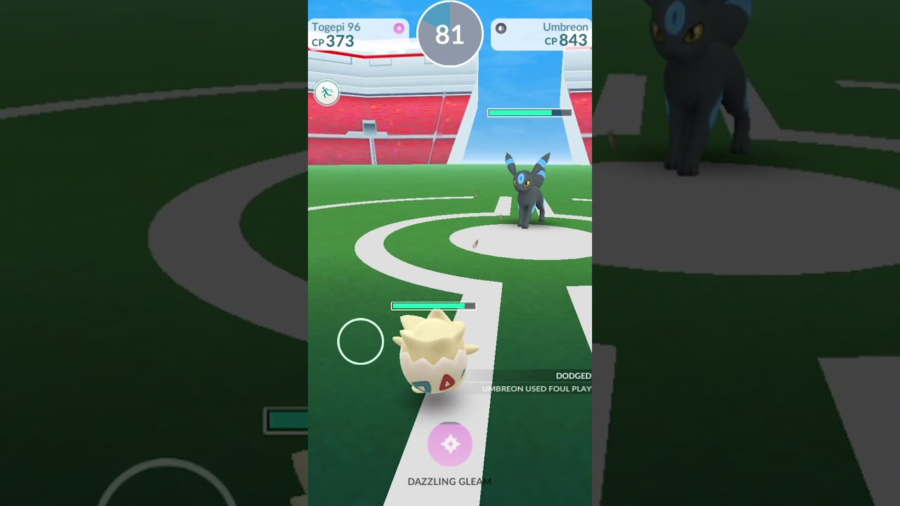 Togepi VS Shiny Umbreon! Who will win? Pokemon Go #shorts