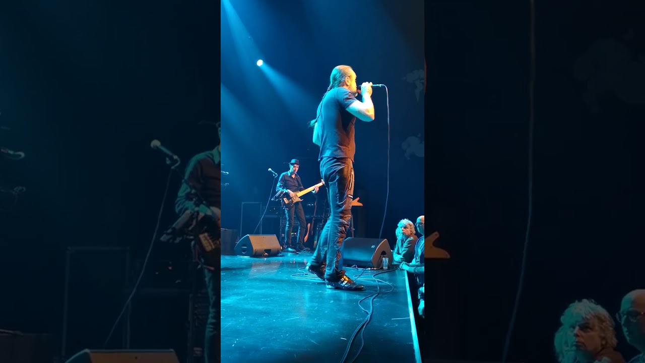 Damian Wilson - Solitary witness (Landmarq song) Progproms Metropool Hengelo 28-12-2022