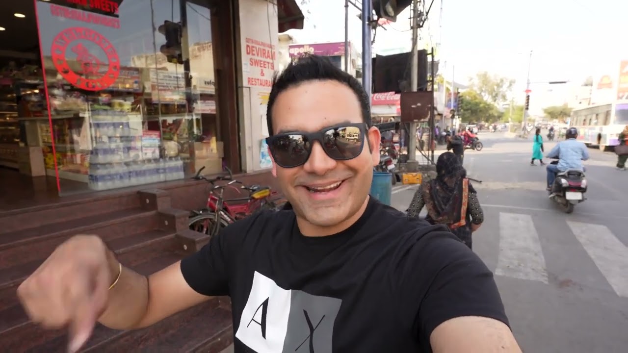 Best Street Food in Agra! Chat Wali Gali