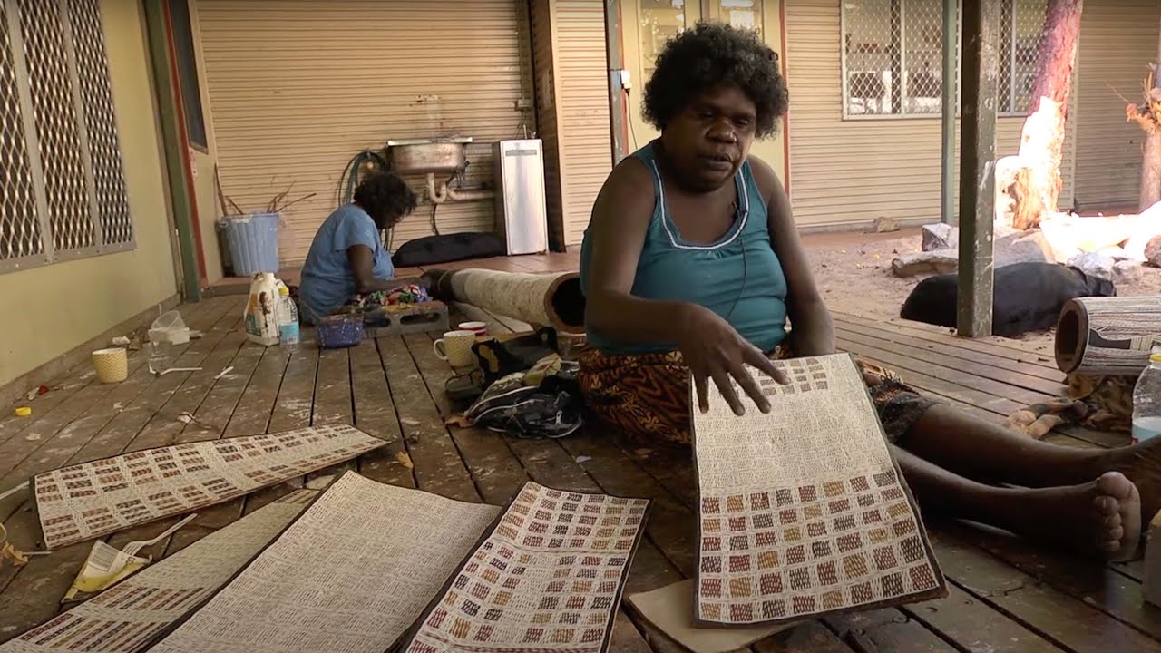 Yirrkala drawings - Marrnyula Mununggurr