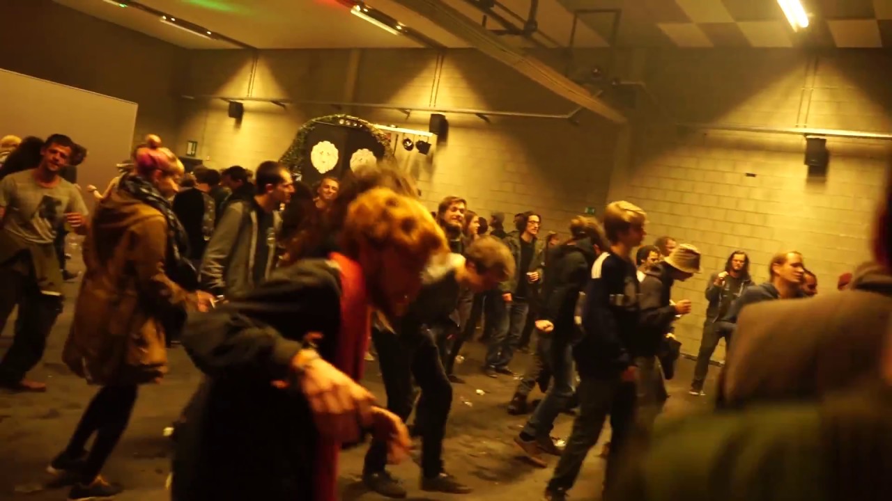 Young Veteran Soundsystem - Last tunes at Youth Station 4/11/2016