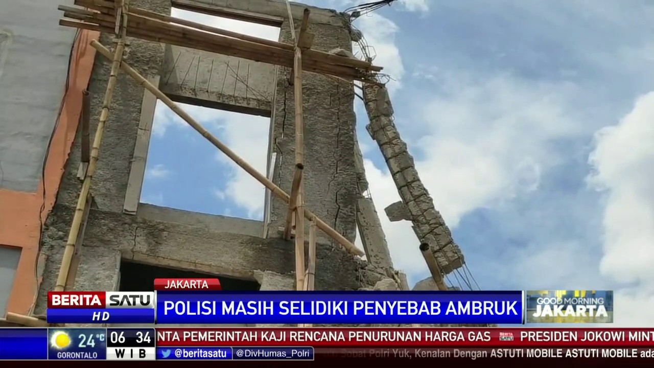 Video Detik-detik Bangunan Ambruk di Pisangan Jaktim