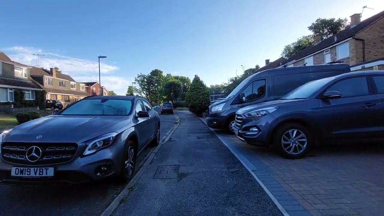 🇬🇧Walking in [ Yateley  ]   Hampshire 🇬🇧 u.k. * 2022