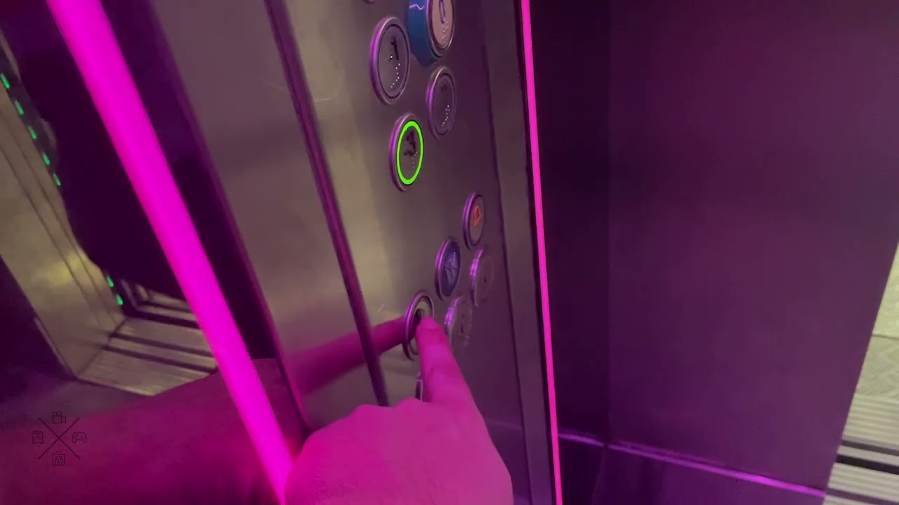 EPIC 1998 Schindler (mod.) traction elevators at Centro Vasco de Gama - Lisbon, PT.