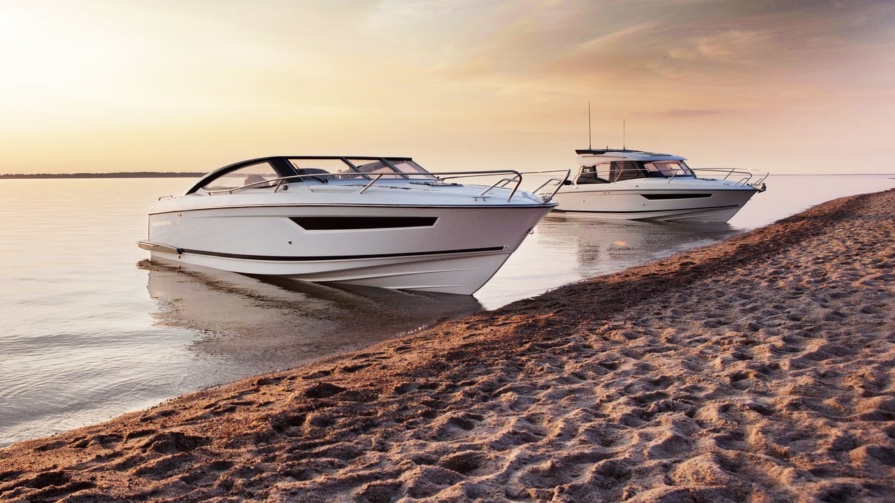 PARKER 750 DAY CRUISER REVIEW (FRANÇAIS)