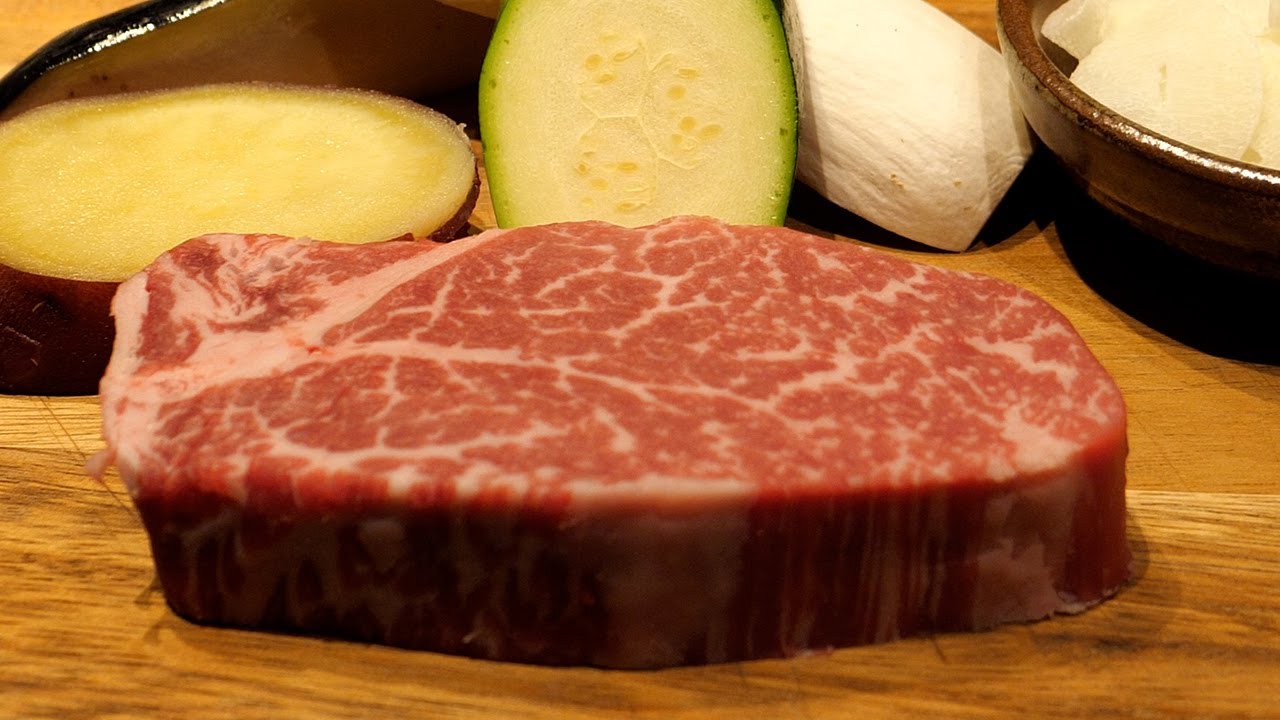 Куроге Вагю Теппаньяки в Осаке, Япония - Теппаньяки Иродори - Hyatt Regency Osaka