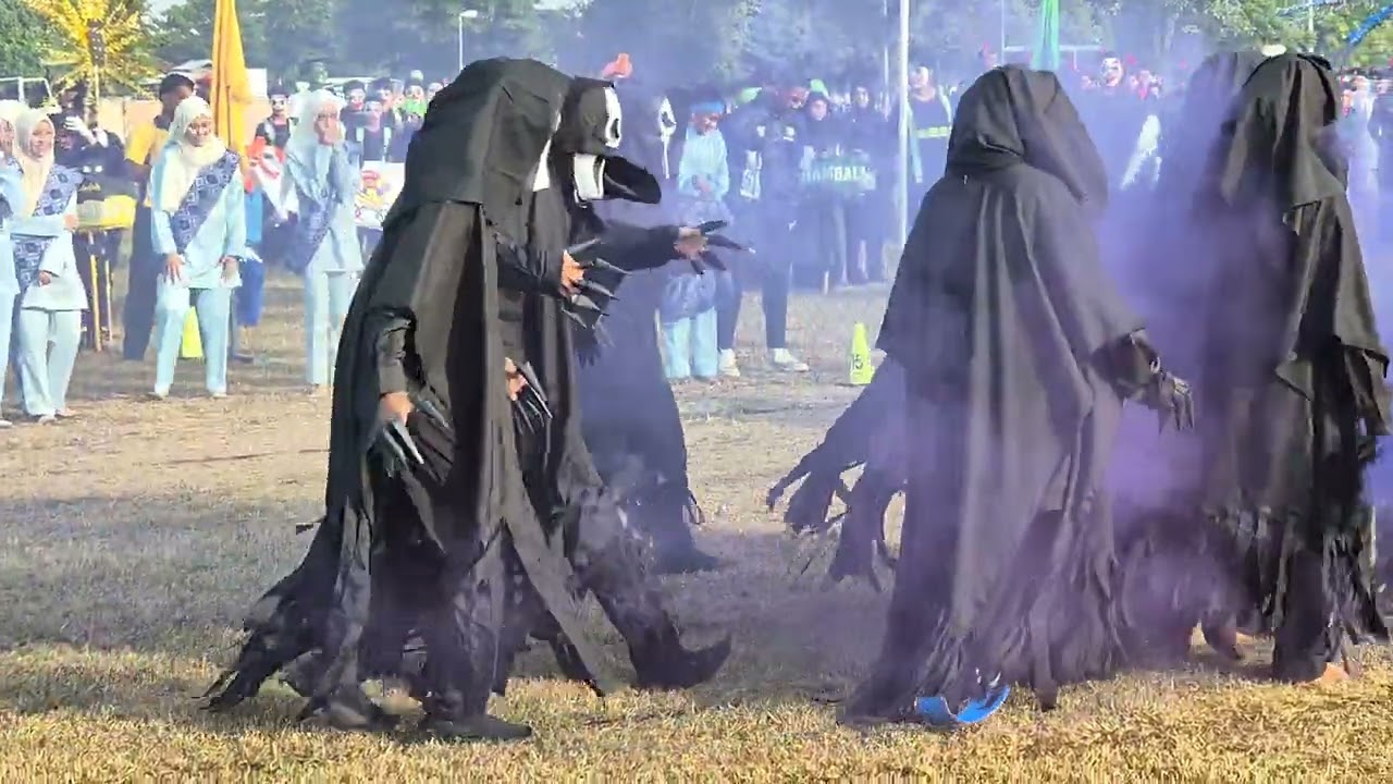 Ep Khas : KOT 2024 Gimik Perbarisan Rumah Sukan SYAFIE