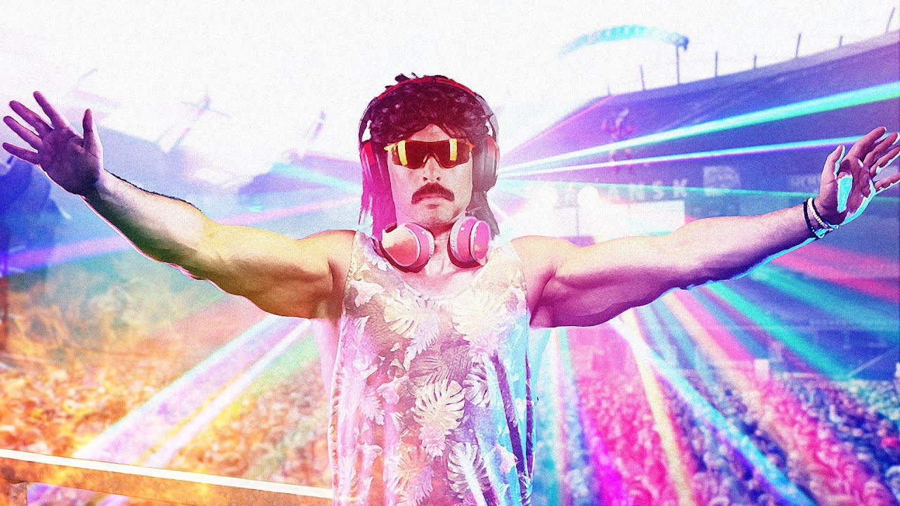 DrDisrespect Hot Dropping in WARZONE while DJing LIVE on Stream