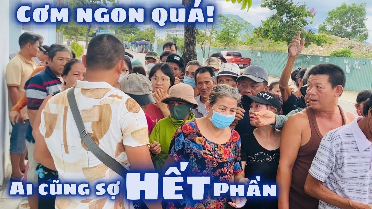 Cơm Ngon Quá Nên Ai Cũng Sợ Hết Phần Ở B.v U.ng Bứu Nha Trang. Phát Cơm Lại Sau Vài Tuần Vắng Bóng