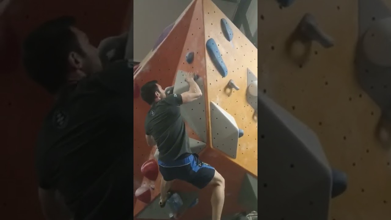 reverse climb #shorts #climbing #climb #bouldering #blockbuster