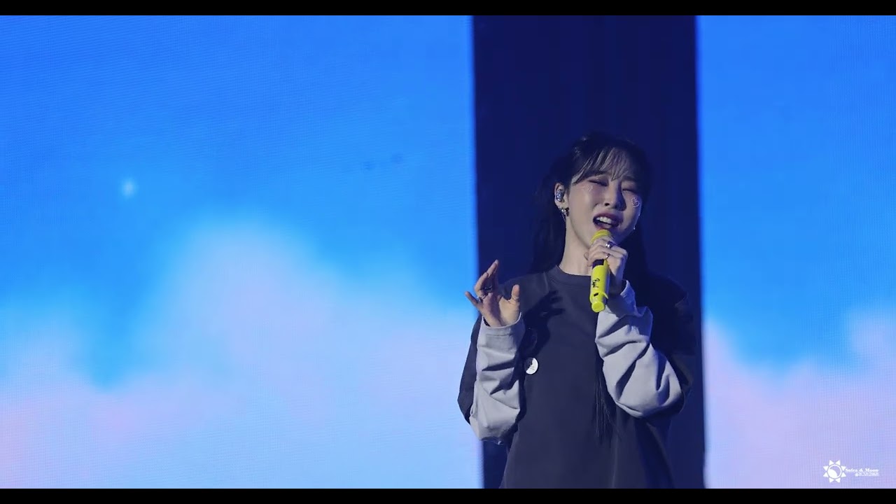 251122 문별 CONCERT [MUSEUM : village of eternal glow] IN SEOUL 이륙