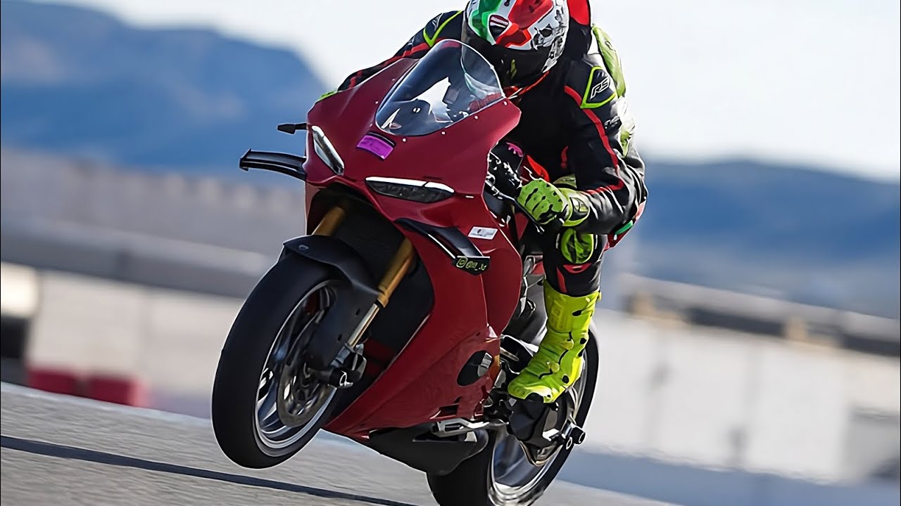Andalucia Ducati Panigale V4 S 2025 Advanced Group 7th December
