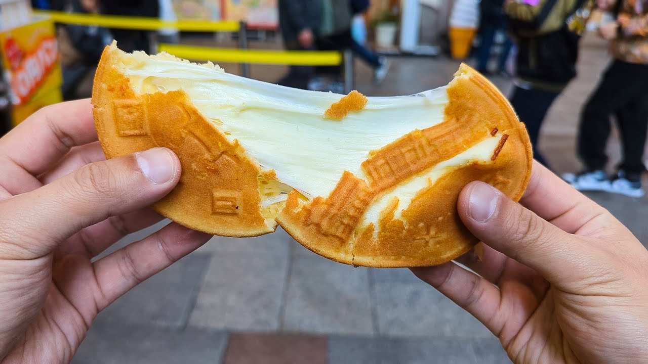 Osaka Munchies! Street Food Extravaganza (Turn on CC)