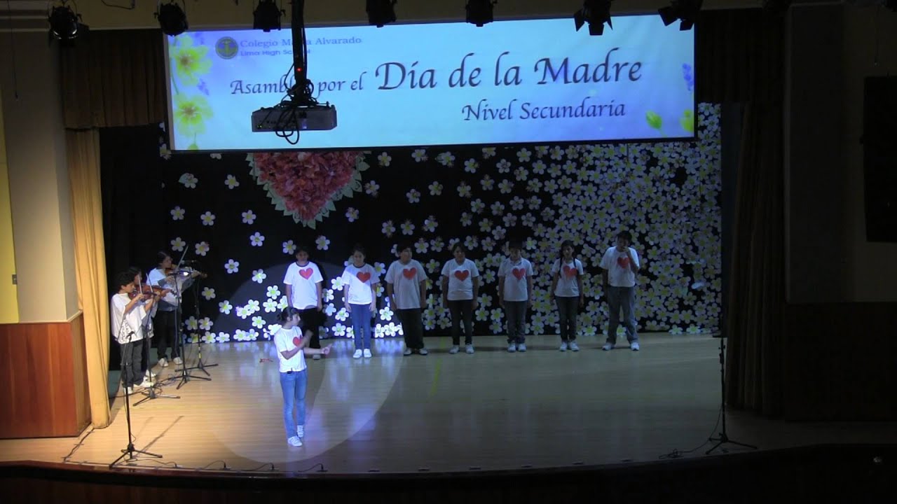 Madre Mía  Poesia Coral - Asamblea Artística de 1ro de Secundaria