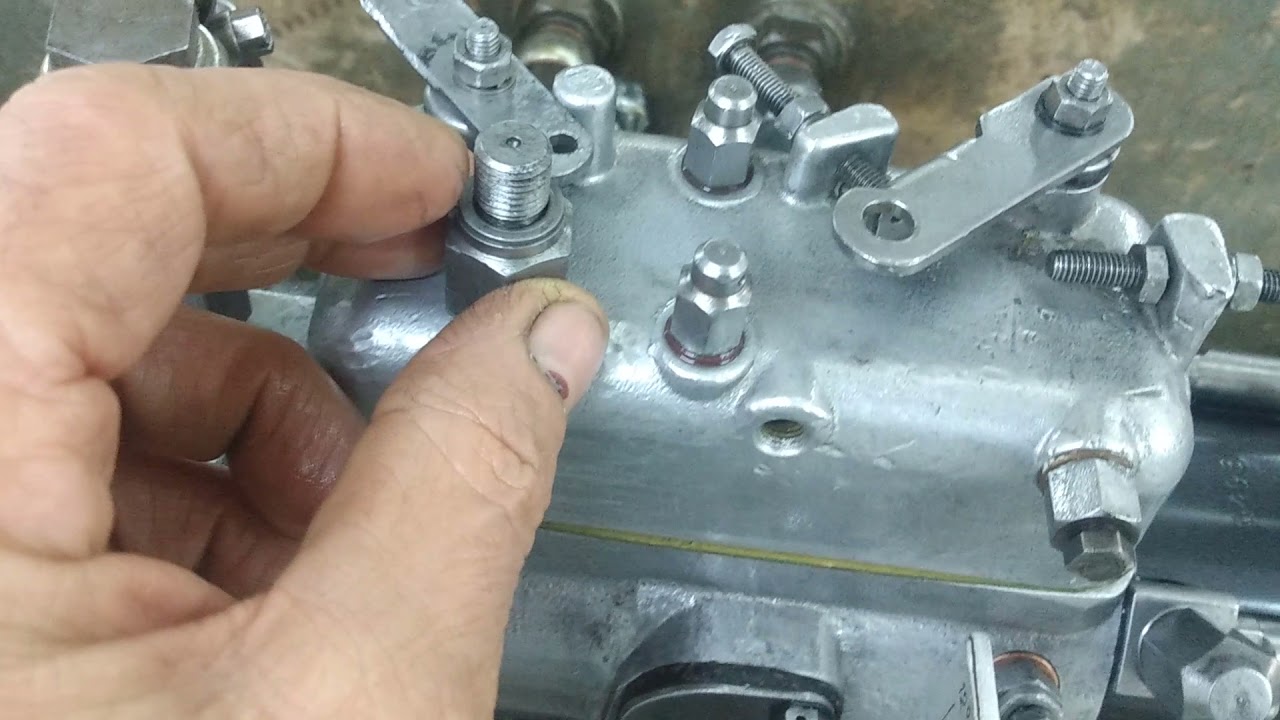 Trator MF 292, defeito esfera da válvula da bomba injetora CAV.