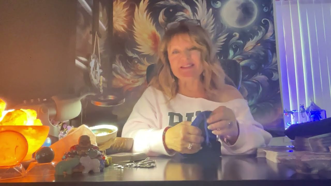 Aquarius Tarot | “SEPARATION IS ONLY an ILLUSION”! 😍 I am INCLUDING YOU in my PLANS | Tarot reading