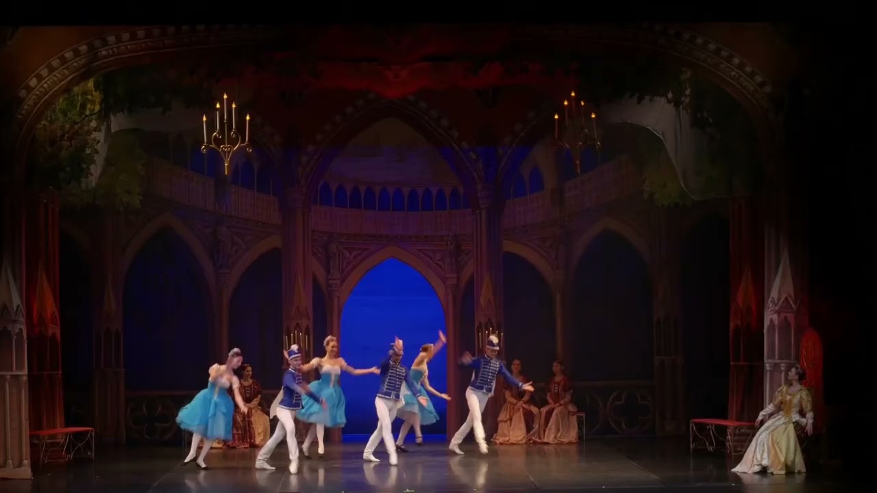 Ballet de Kiev presenta El Lago de los Cisnes en una versión inolvidable