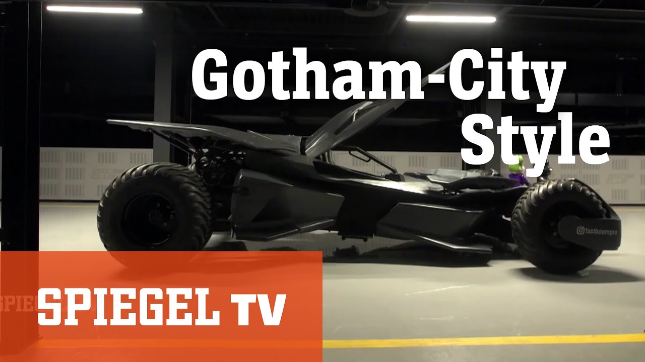 Batmobile Replica: Gotham City Style