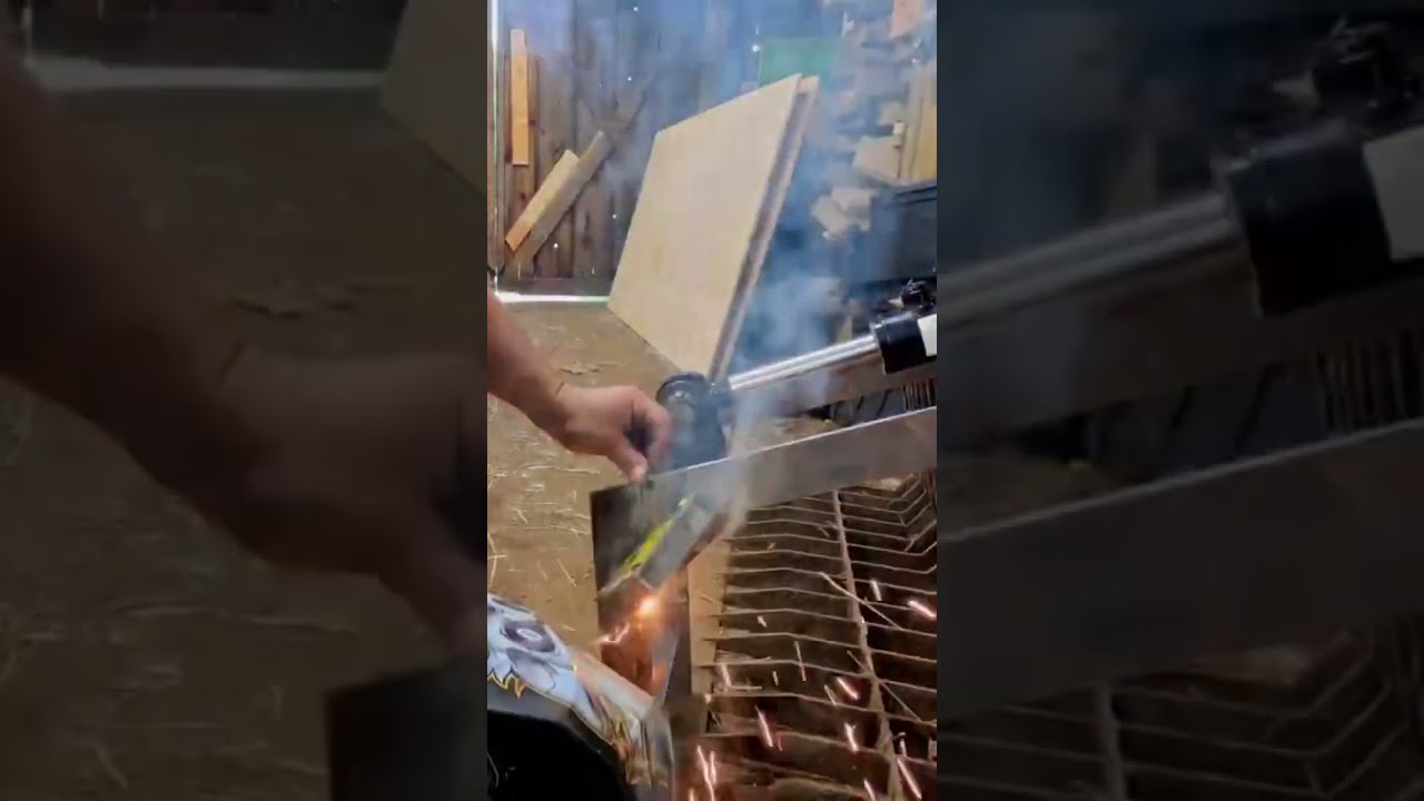 Fabricating a Rock Bucket. #metalwork #welding #diy #tractor #countrylife #fabrication #farmlife