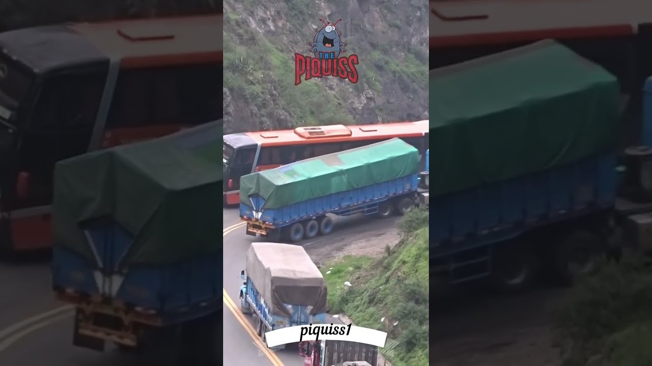 Bus y trailero se encuentran en plena curva. #busesdelperu #CarreteraCentral #piquiss1 #buses