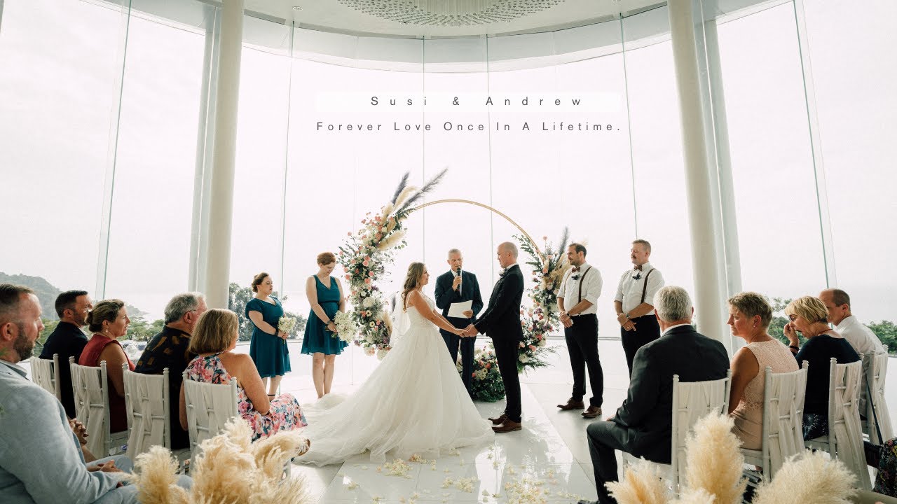 Susi & Andrew | Wedding at The Shore at Katathani | THE PEONY CREATIONS