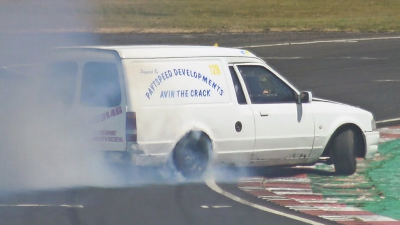 C20XE Powered Ford Escort Mk4 Van Drifting