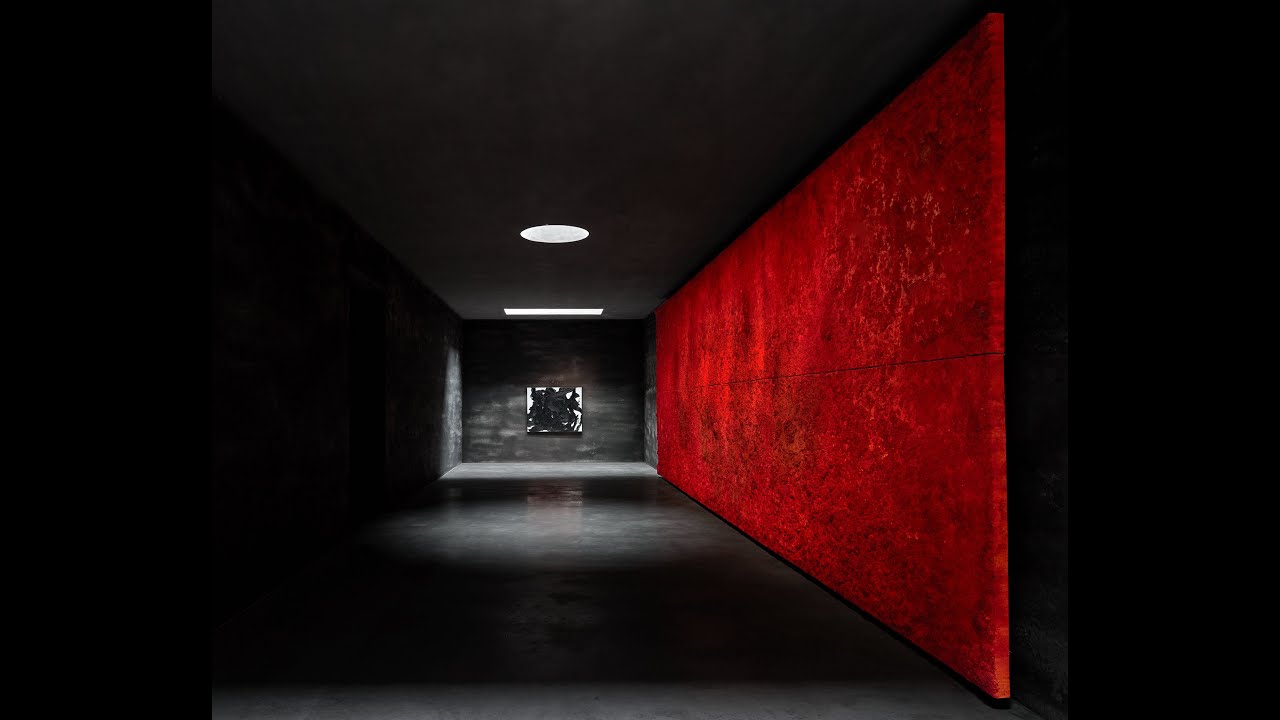 Welcome to 'Writing Beyond', a group exhibition at Axel Vervoordt Gallery