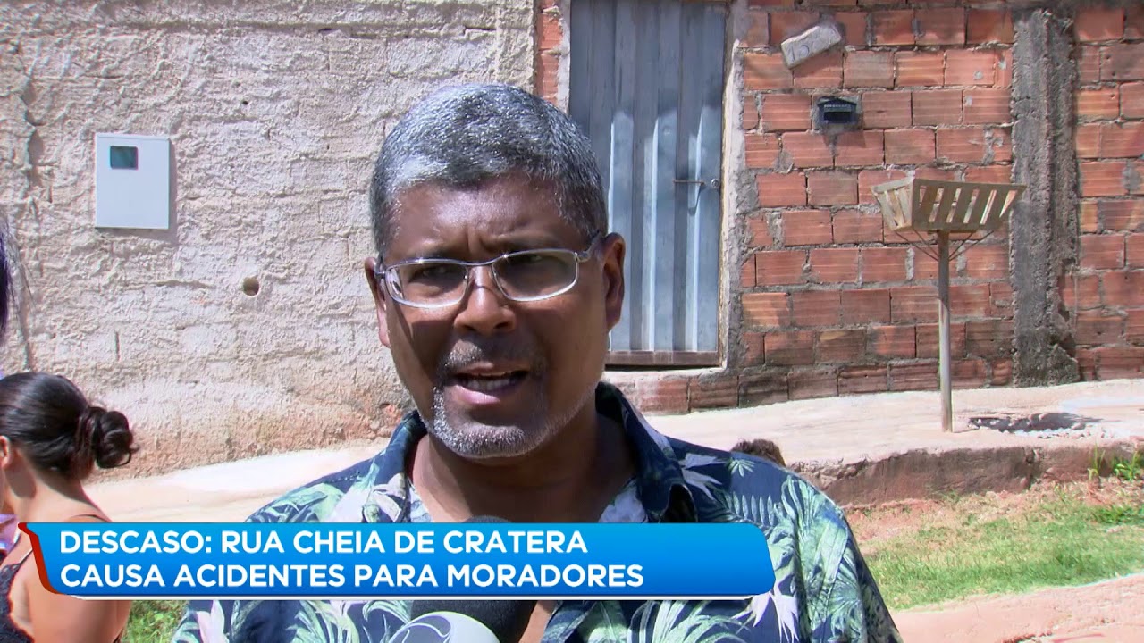 Moradores denunciam descaso com vias de bairro de Ribeirão das Neves