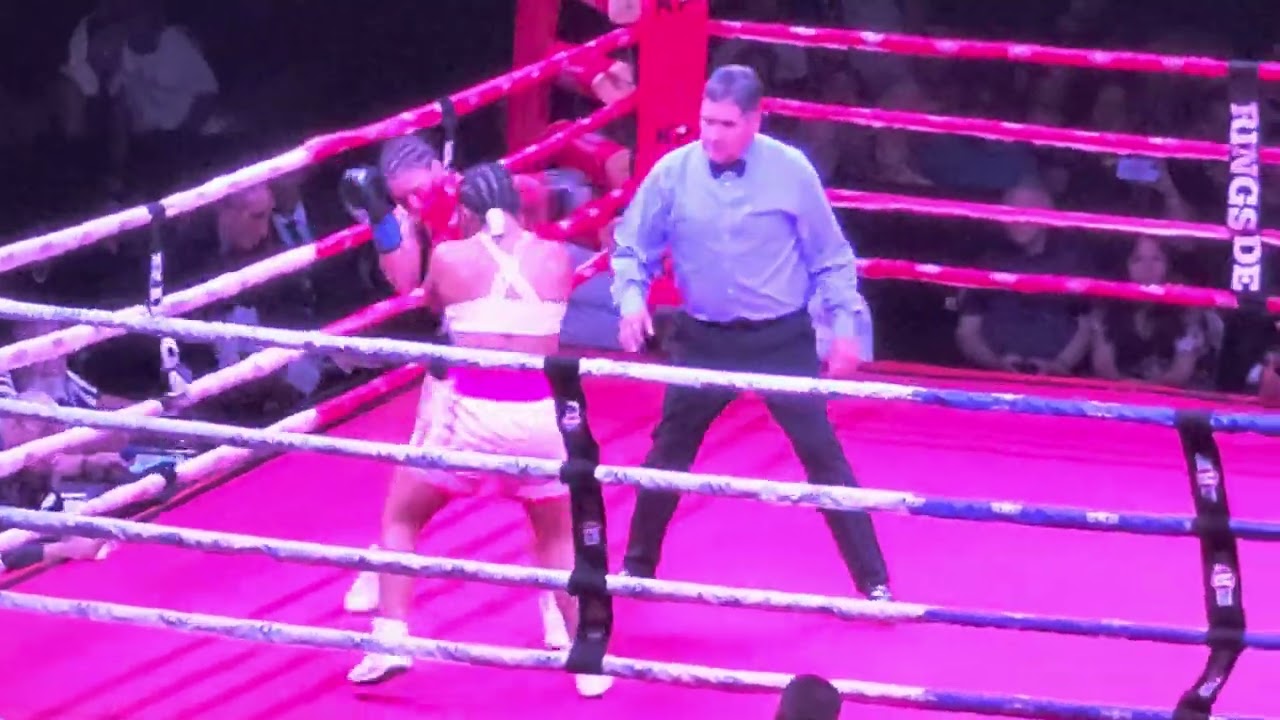 Boxing El Paso Texas July 27 2024 Stephanie Han v Miranda Reyes