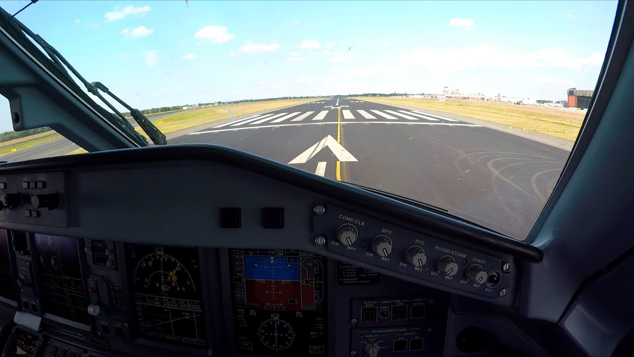 Cockpit View | Lufthansa Cityline Embraer E190 Takeoff from Berlin Tegel Airport (TXL )